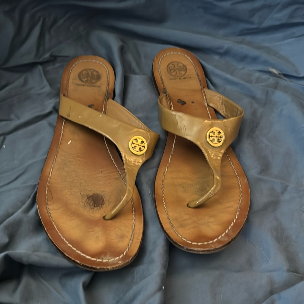 Tory Birch Flip Flops